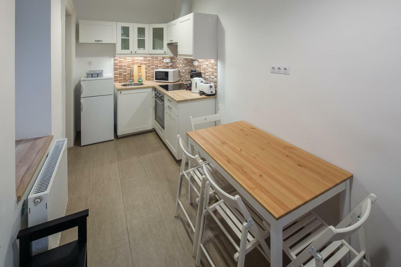 Rakoczi Ut 63. Apartment